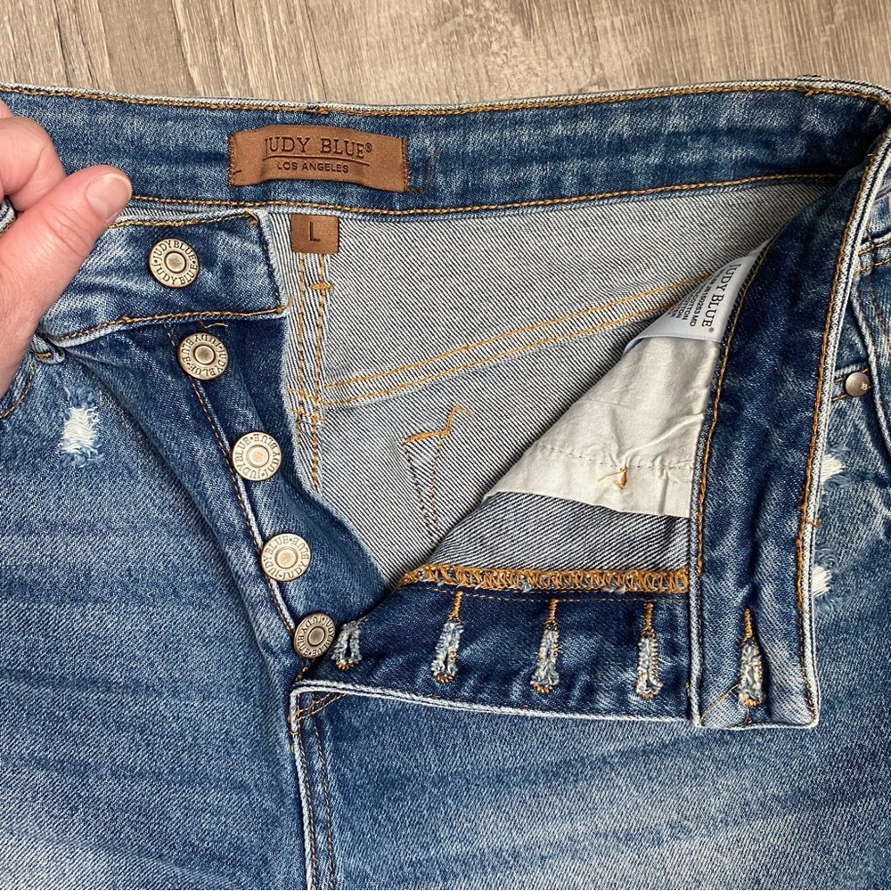 Judy Blue High Rise Distressed Blue Jeans - Picture 2 of 6